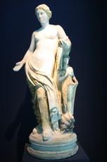 Statue-der-Venus-1.jpg